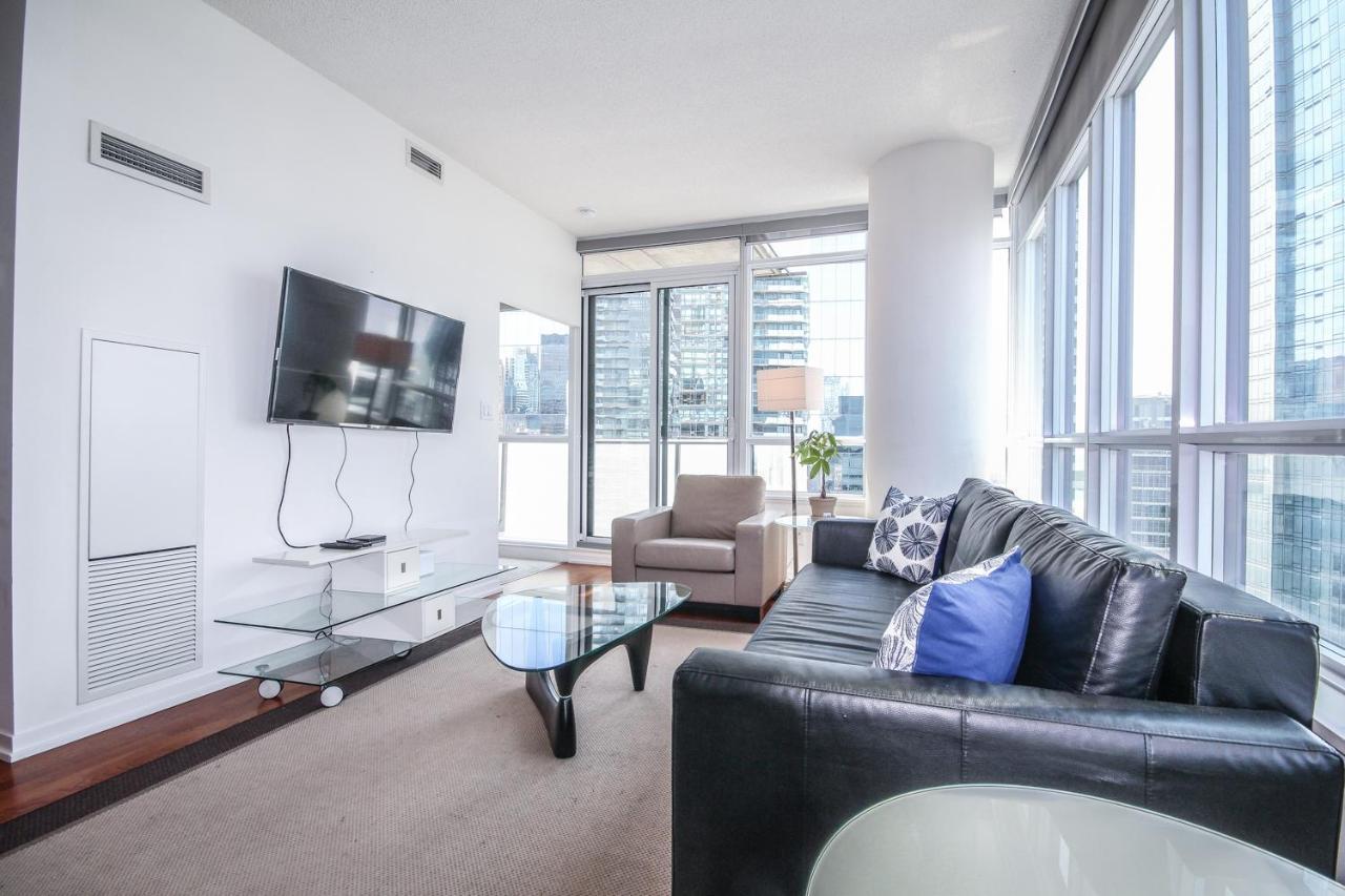 Sarkar Suites - Maple Leaf Square โตรอนโต ภายนอก รูปภาพ