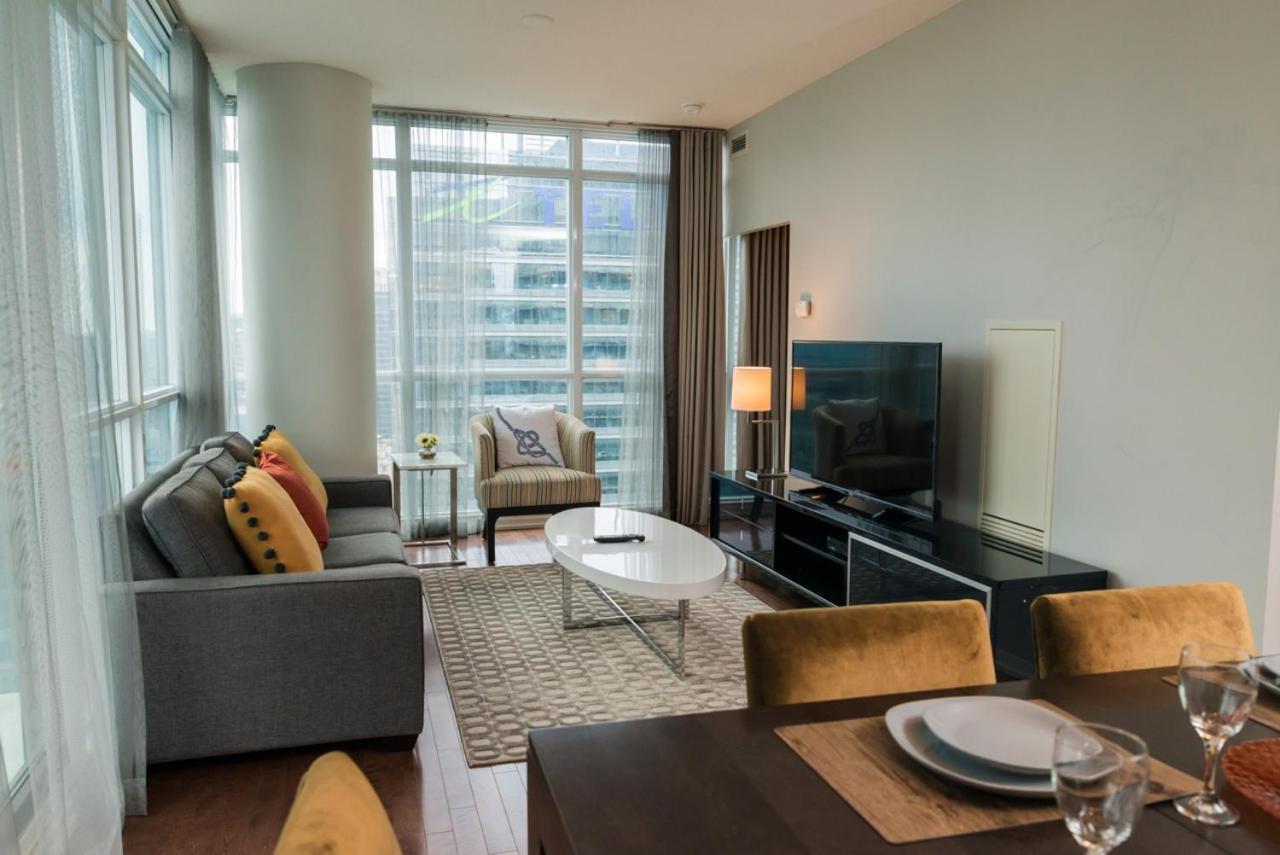 Sarkar Suites - Maple Leaf Square โตรอนโต ภายนอก รูปภาพ